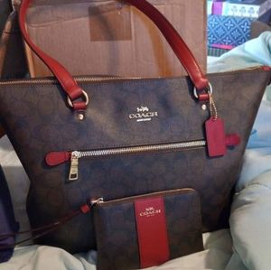 Coach Tote and clutch